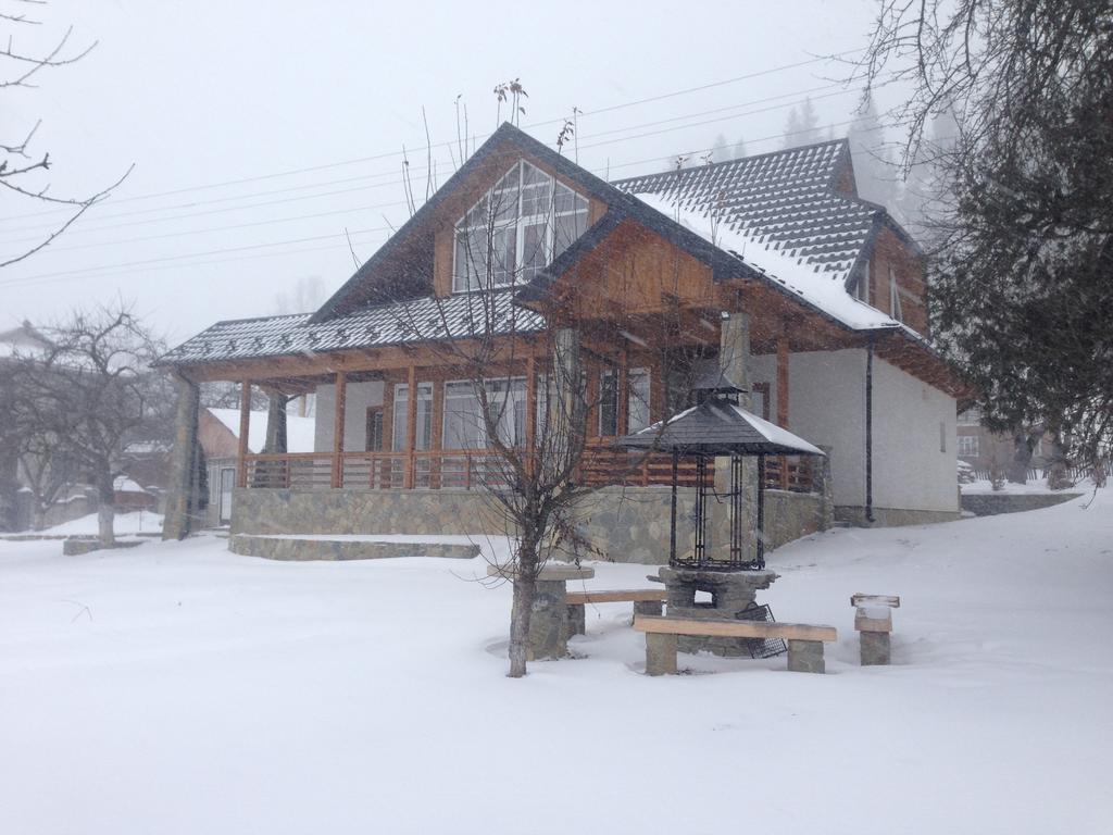 Cottage Familiya Verkhovyna Exterior photo
