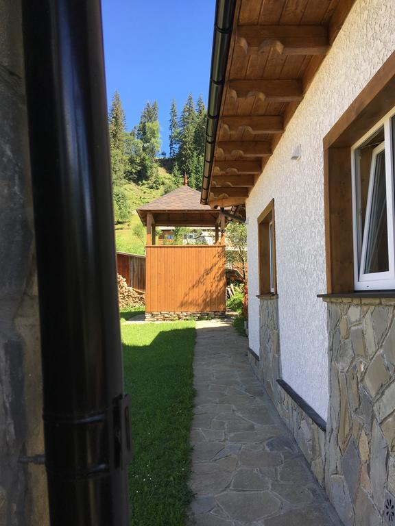 Cottage Familiya Verkhovyna Exterior photo
